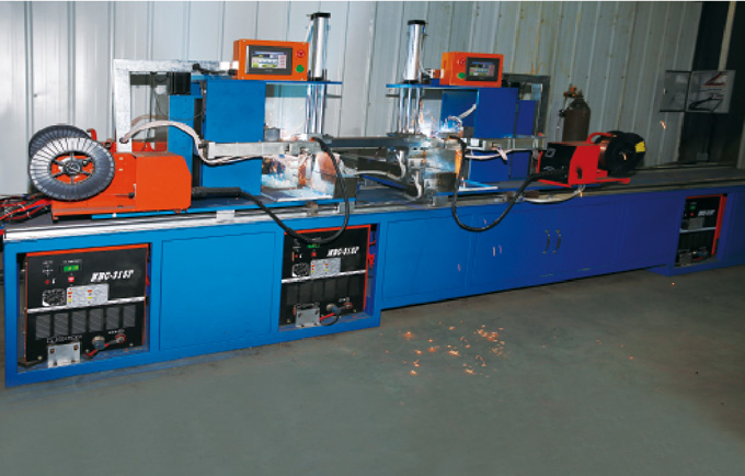 八面橫梁自動(dòng)焊焊機(jī)